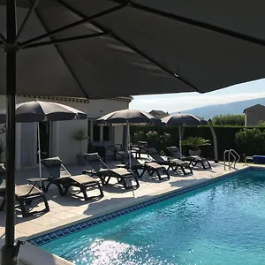 Jamy Avec Piscine Vakantiehuis